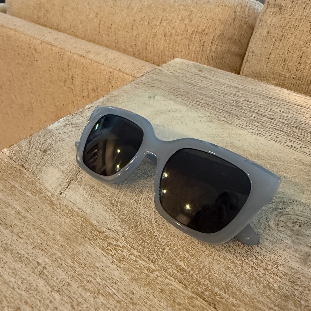 LOFT Chunky Square Sunglasses in Light Gray with Dark Lenses